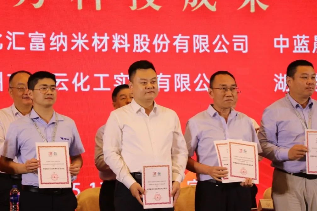 9c4be000895a8321df097c25b553bf30.jpg 9c4be000895a8321df097c25b553bf30.jpg